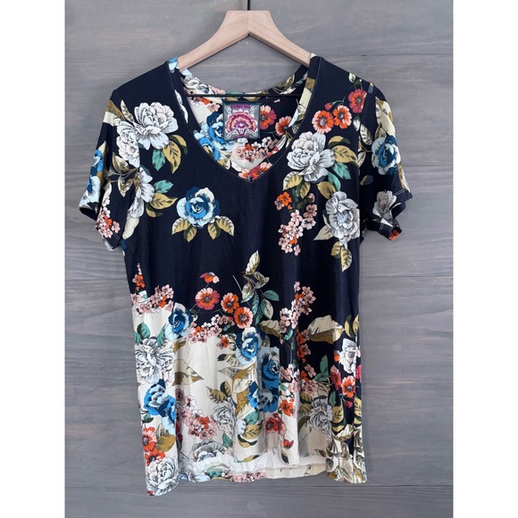 Johnny Was
Emma Rose Favorite Tee Size Small - Picture 3 of 5